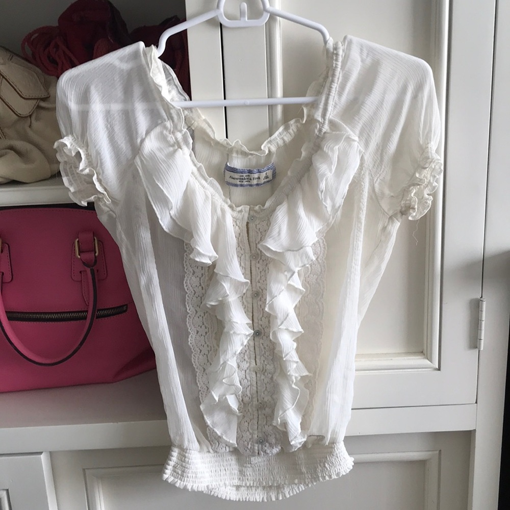 Abercrombie & Fitch White t-shirt see through.
